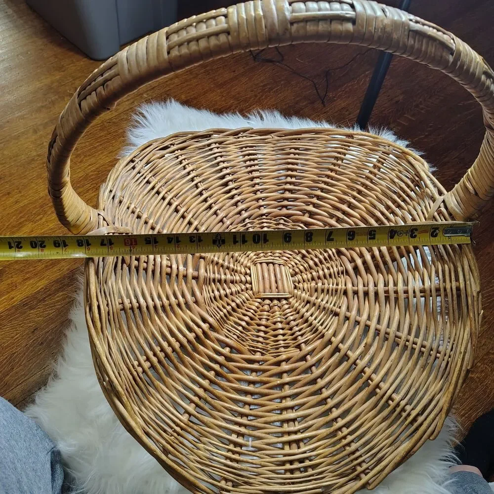 Wicker VTG Flower Gathering Basket W Curved Handle & Graceful Scooped Sides